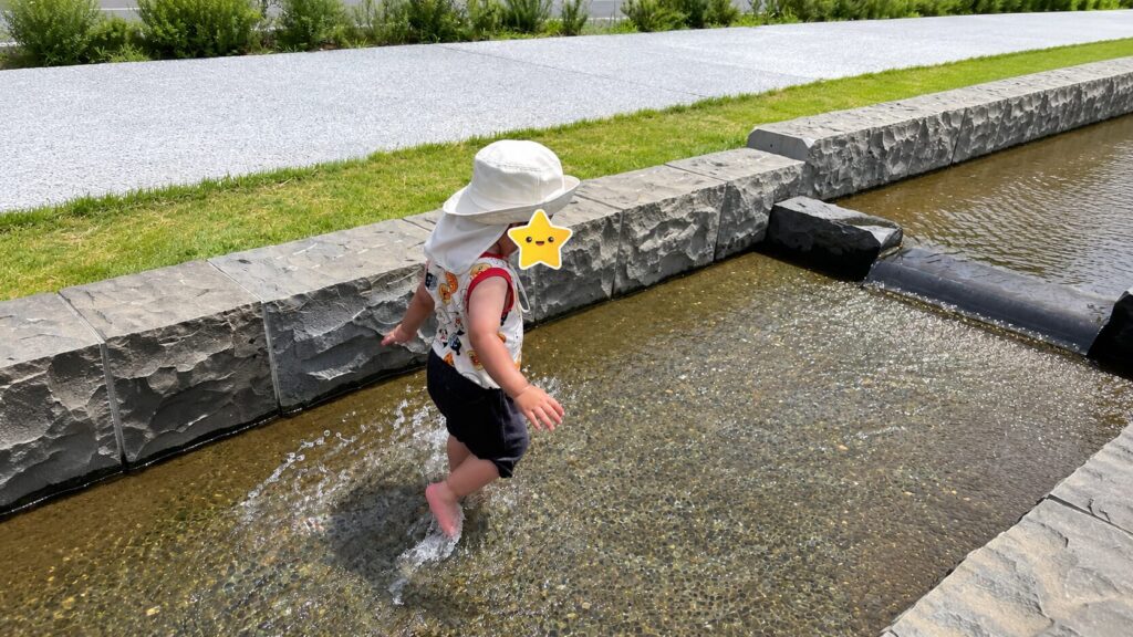水遊びに大満足!